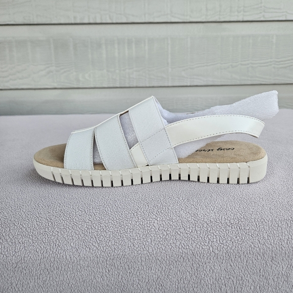 Easy Street Magge Sandals Women SZ 8 White Comfort Slingback Buckle Boho - Picture 3 of 11